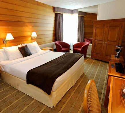 Hotel Gouverneur Rimouski Room