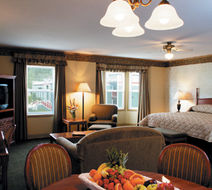 Westmark Inn Dawson City Suite