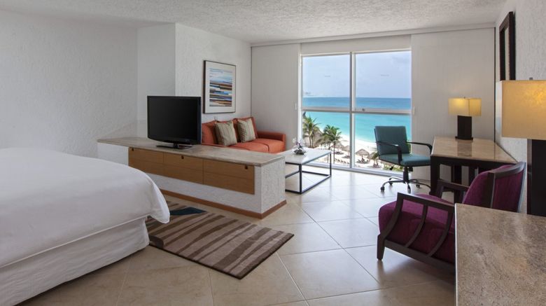 <b>The Westin Resort & Spa Cancun Suite</b> <b>The Westin Resort & Spa Cancun Suite</b>