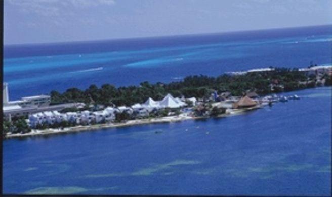 Sunset Marina Resort & Yacht Club Exterior