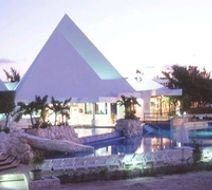 Sunset Marina Resort & Yacht Club Pool