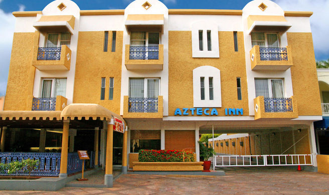 Hotel Azteca Inn Exterior