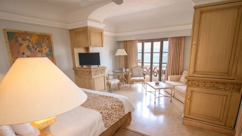 <b>Grand Isla Navidad Resort Room</b>