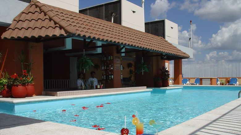 <b>Hotel El Conquistador Pool</b>
