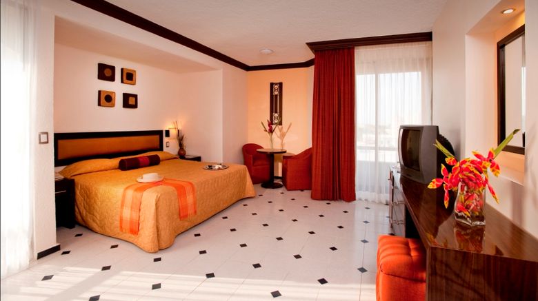 <b>Hotel El Conquistador Room</b>