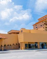Costa de Oro Beach Hotel