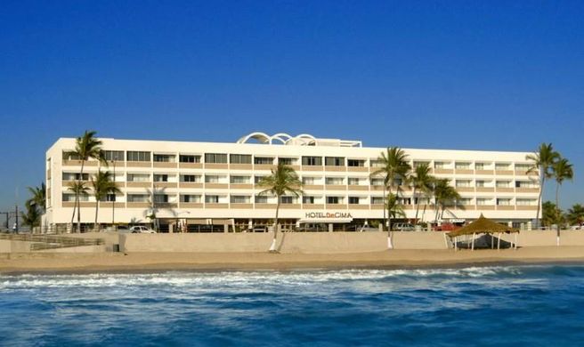 Hotel de Cima Exterior