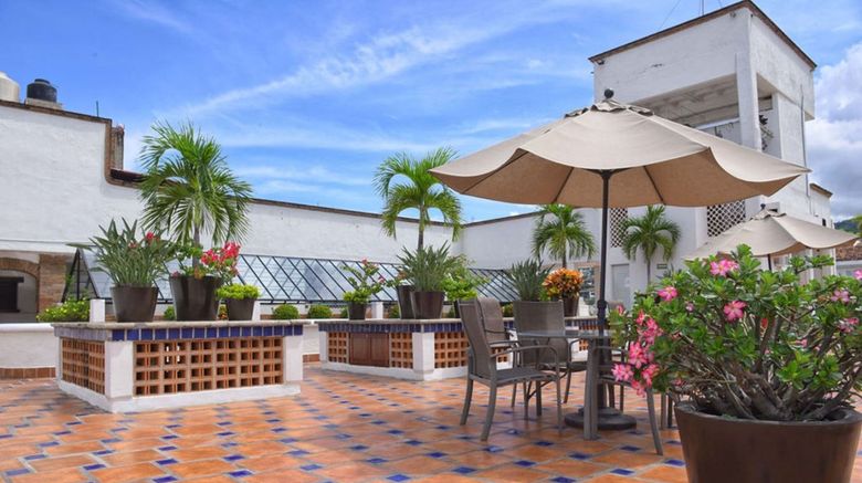Hotel Eloisa Exterior