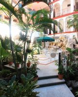 Hotel Encino