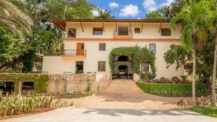 Hotel & Bungalows Mayaland