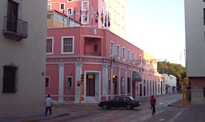 Hotel Mision Merida Exterior