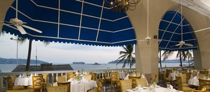 Avalon Excalibur Acapulco Bar/Lounge