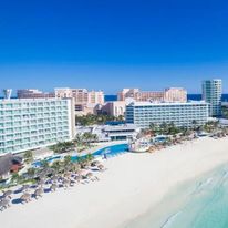 Krystal Cancun