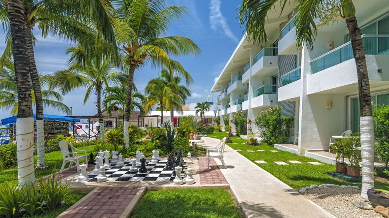 El Cid La Ceiba Beach Hotel Exterior