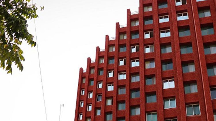 Laffayette Hotel Exterior