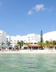 Ocean View Cancun Arenas