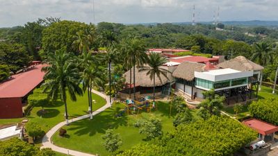 Loma Real Hotel