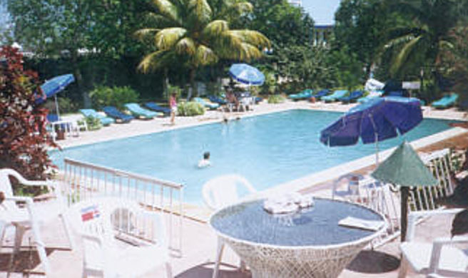 Puerta Chichen Hotel Pool