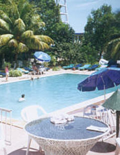 Puerta Chichen Hotel