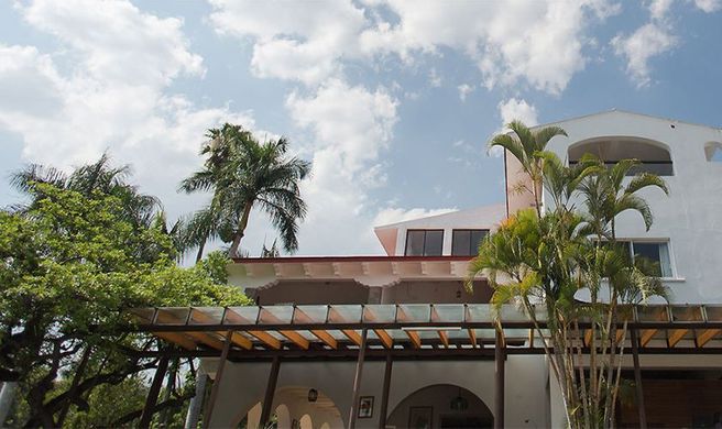 Hotel Jacarandas Exterior