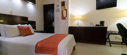 Hotel Poza Rica Room