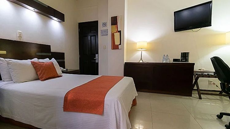 Hotel Poza Rica Room