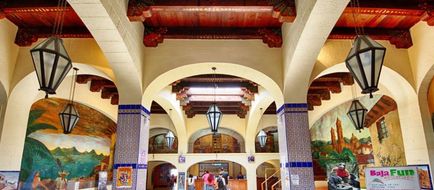 Rosarito Beach Hotel & Spa Lobby