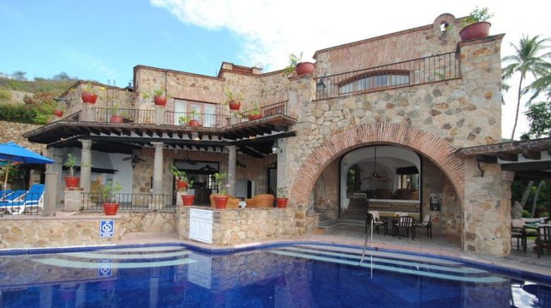 <b>Villa Vera Hotel Spa & Racquet Club Pool</b>
