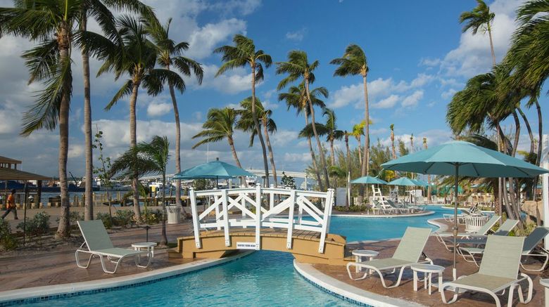 <b>Warwick Paradise Island Bahamas Pool</b> <b>Warwick Paradise Island Bahamas Pool</b>
