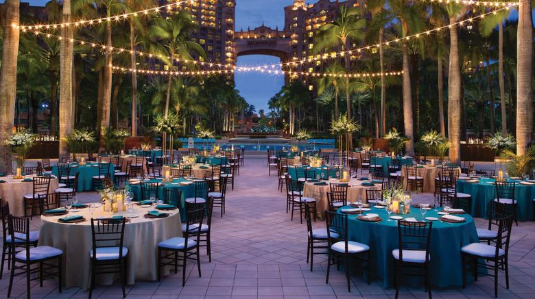 <b>Atlantis Paradise Island Resort Banquet</b>