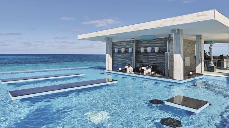 <b>Riu Palace Paradise Island Bar/Lounge</b> <b>Riu Palace Paradise Island Bar/Lounge</b>