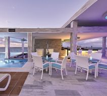 Riu Palace Paradise Island Pool