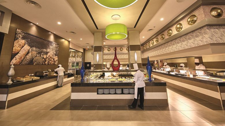 <b>Riu Palace Paradise Island Restaurant</b> <b>Riu Palace Paradise Island Restaurant</b>