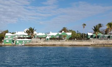 Greenbank Guest House & Cottages
