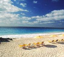 Coco Reef Resort Beach