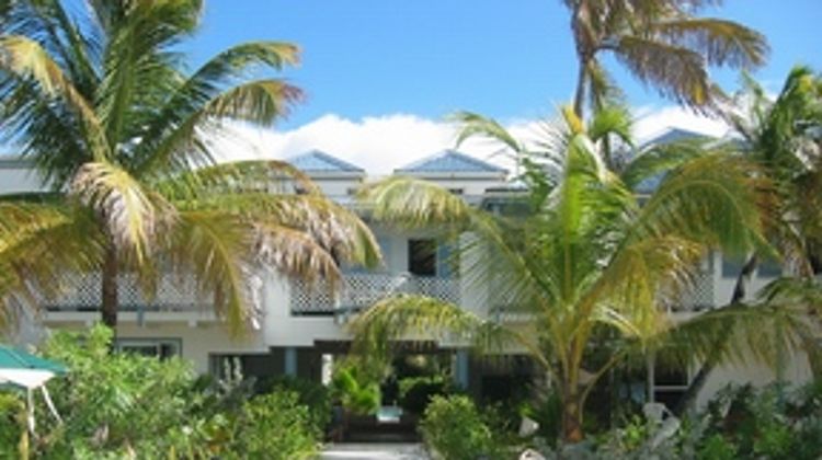Shoal Bay Villas Exterior