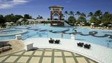 Sandals Grande Antigua Resort & Spa Pool