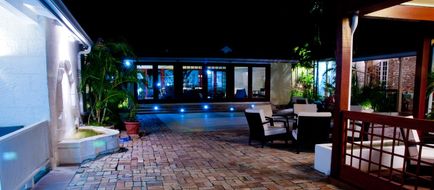 Island Inn Hotel Lobby