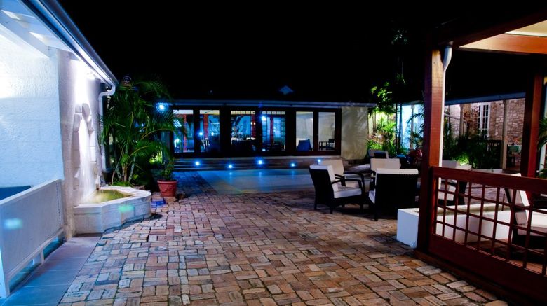 <b>Island Inn Hotel Lobby</b>