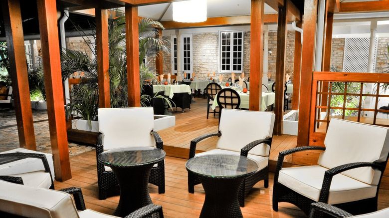 <b>Island Inn Hotel Restaurant</b>