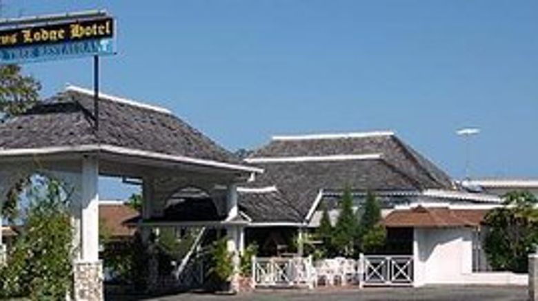 Fort Burt Hotel Exterior