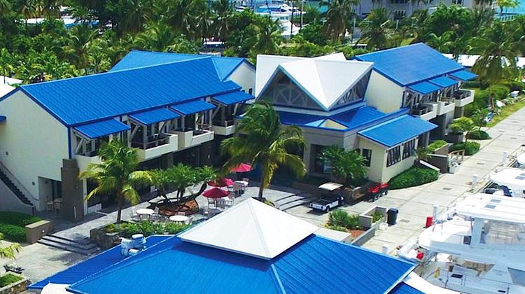 Mariner Yacht Club Hotel, BVI Exterior