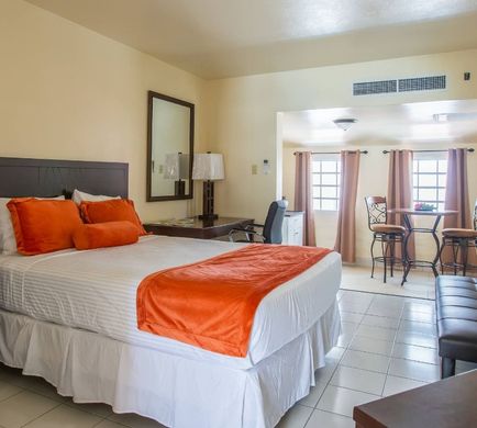 Village Cay Hotel & Marina Room