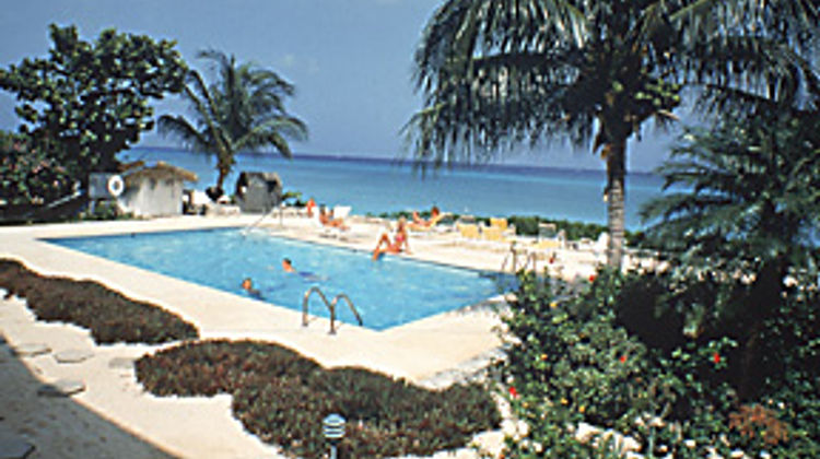 The Anchorage Condominiums Pool