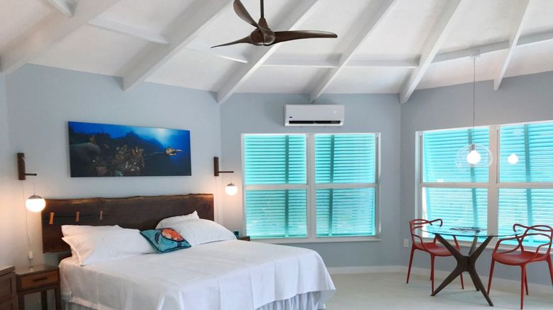 <b>Pirates Point Resort Room</b>