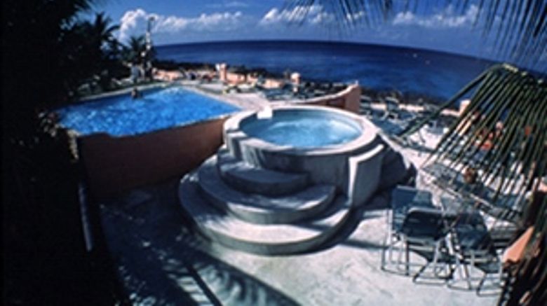 <b>Sunset House Pool</b>