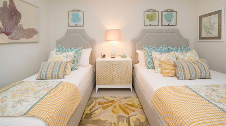 <b>The Beachcomber Condominiums Room</b>