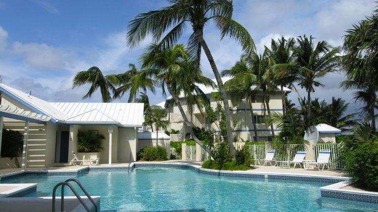 The Retreat at Rum Point Pool