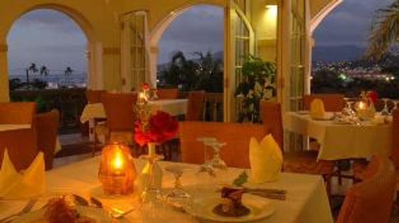 <b>Blue Horizons Garden Resort Restaurant</b>