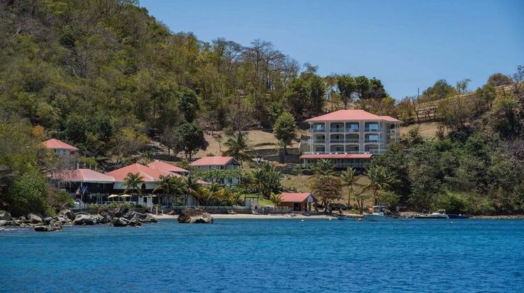 Bois Joli Hotel Exterior